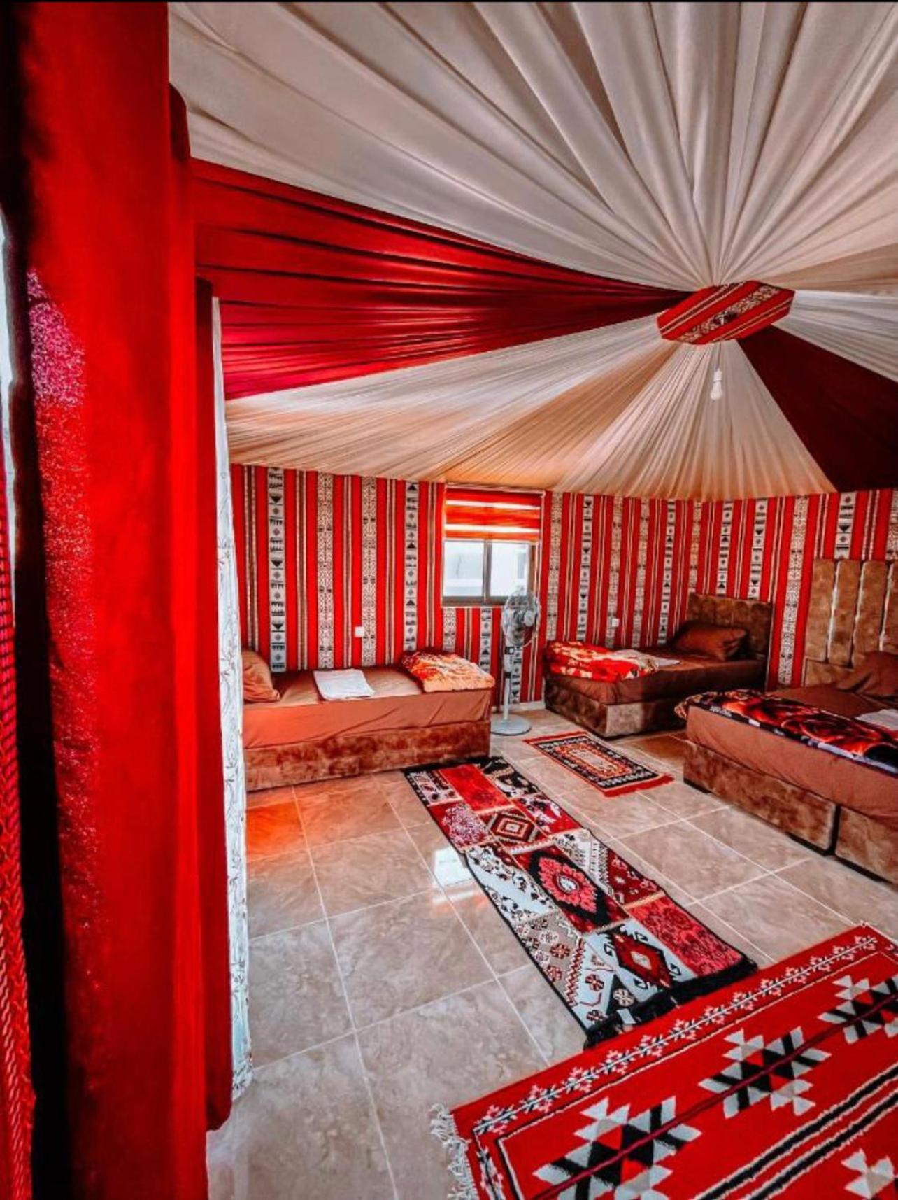 Rum Magic Luxury Camp ワディ ・ラム エクステリア 写真